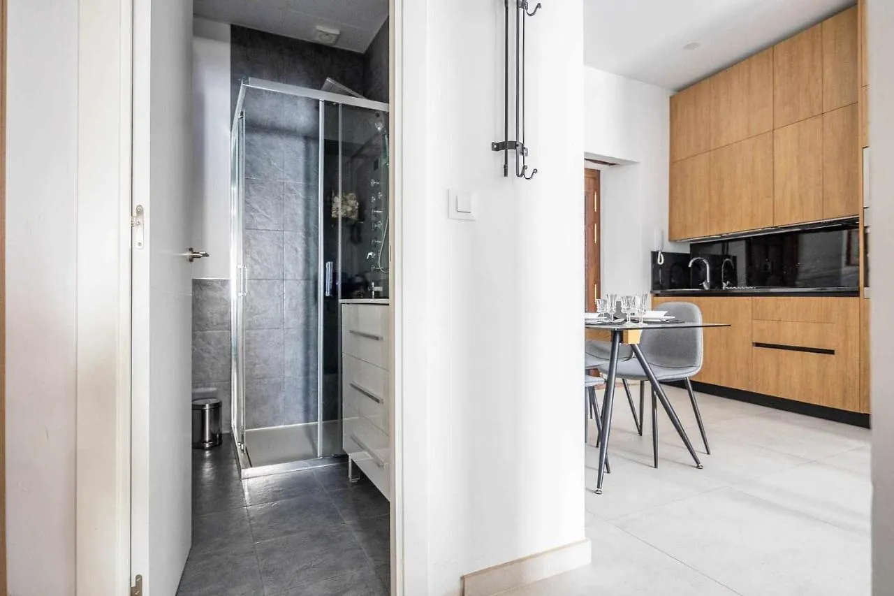 Comfy Away - Apartamento Exclusivo Mercado De Triana Con Balcon Σεβίλλη Ισπανία